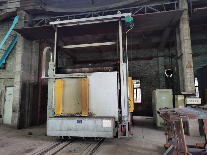 台车式轧辊退火炉