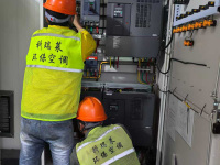 大型汽车轮胎厂-4f153fa33955adbfc63327baf23fadd3