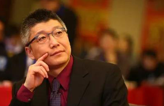 学校既不是政府也不是企业更不是