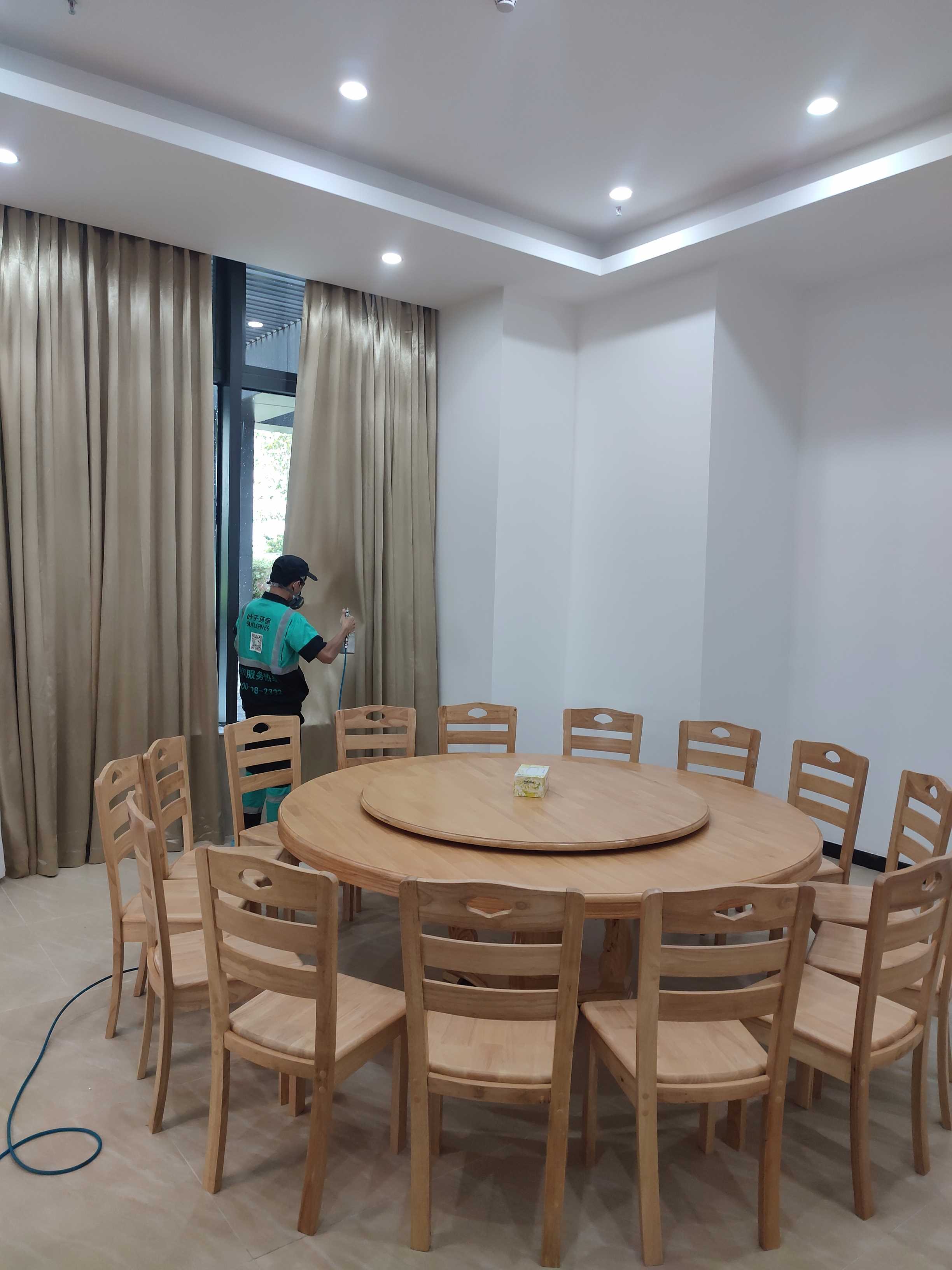 南沙区创新大厦食堂施工现场无码-ba28c940da0b8669df8f679171d3473