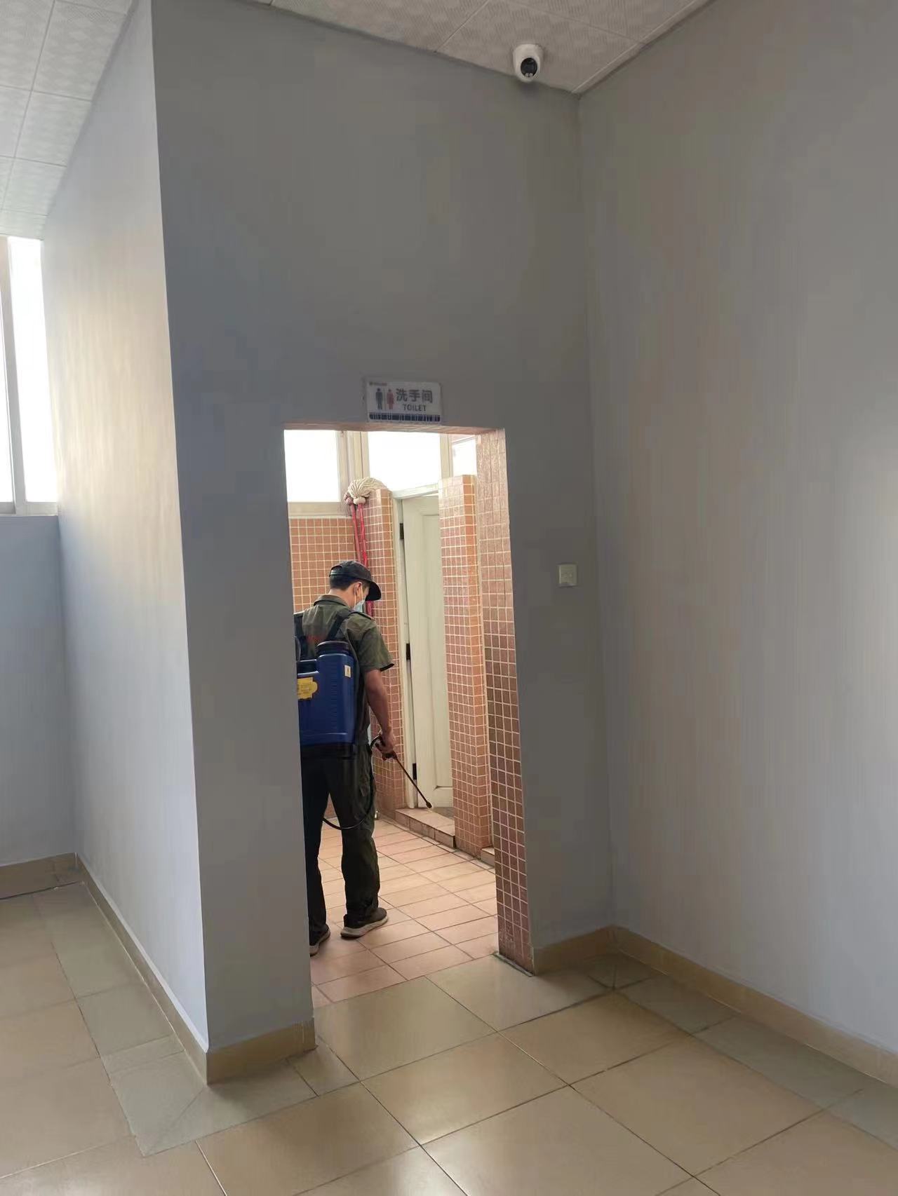 广州市番禺区金海岸实验学校除四害现场无码-cadbf02f9a5c5d9a200b8d0a0cd4896