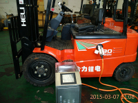 叉车充电桩