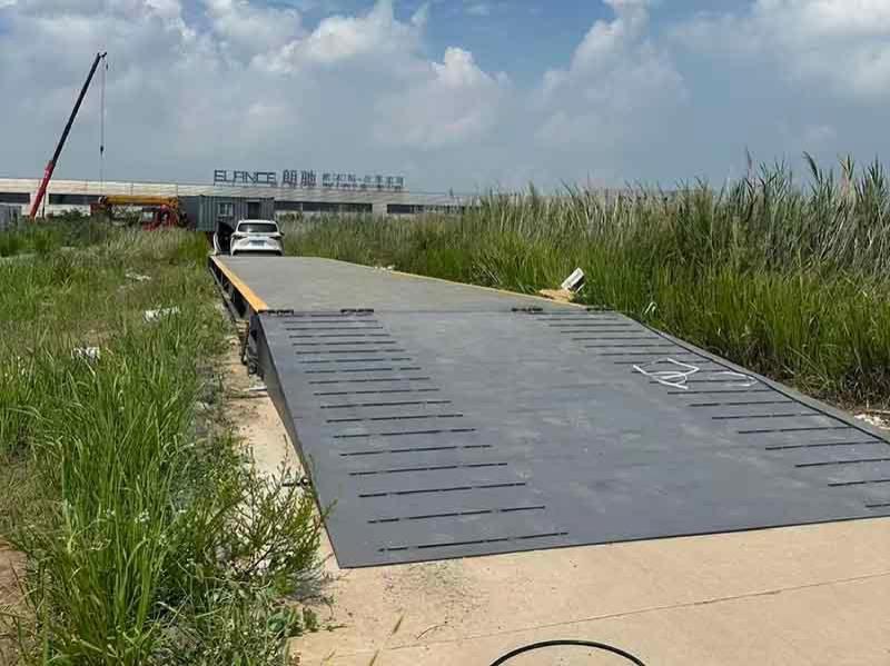 移动款18X3.2称重200吨-4-