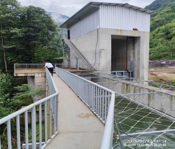 597f87c79084081f77a370db48bc754e