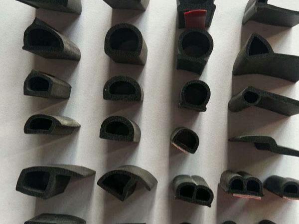 橡胶发泡密封条-9-