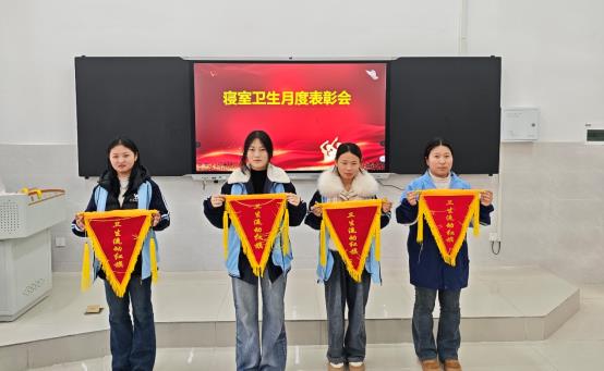 C:\Users\85705\Documents\xwechat_files\wxid_v50twjibzi8y22_23da\temp\RWTemp\2025-12\7dd3ff32dd5ecafdc4c165fbedfa2d00.jpg