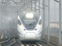 地铁、动车组列车