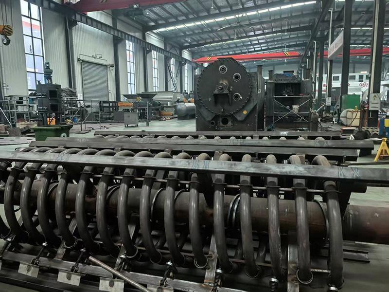 内外主轴三项加热熬油设备