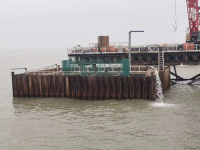 广州南沙15米钢板桩桥墩施工-3