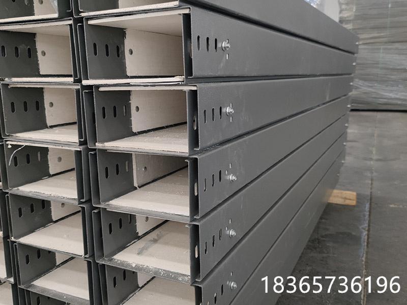 防火槽式加耐火板-2-