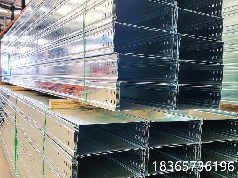 大跨距电缆桥架4