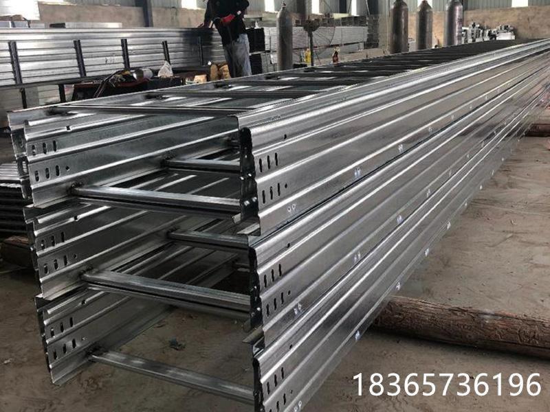 大跨距电缆桥架8