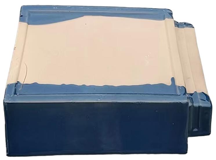 孔蓝色手工花脊座