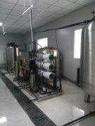 新疆昌吉五彩湾桶装水全套生产设备