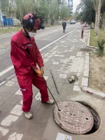 格尔木炼油厂测漏现场