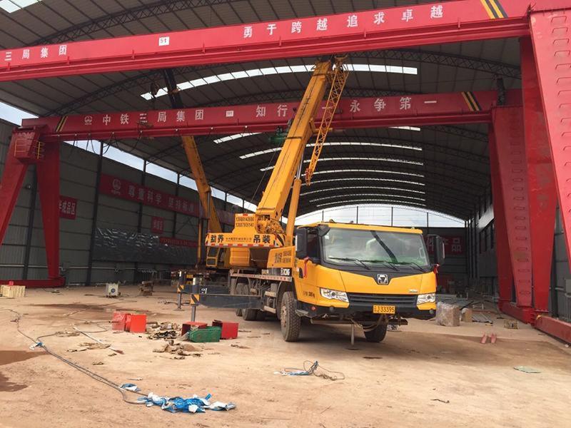 中铁三局门式起重机4