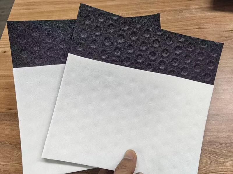 难燃型改性聚乙烯蜂窝型复合卷材-1--1-