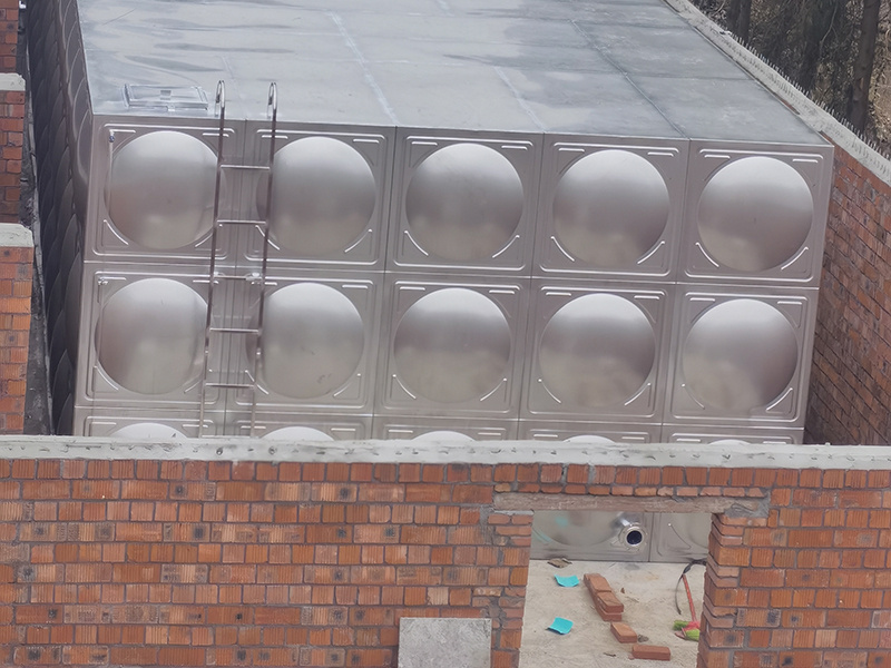 内江资中项目冷水箱