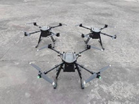 三三制编队自杀式无人机