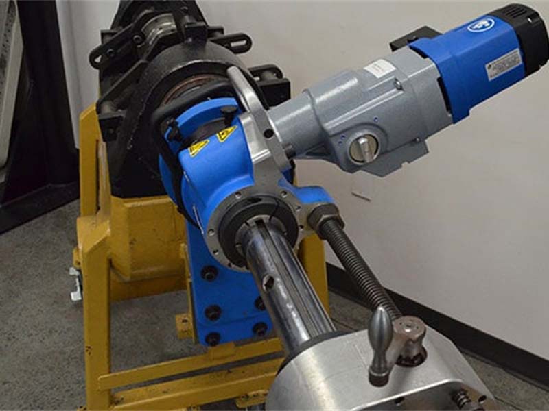 YM5000便携式镗孔机3