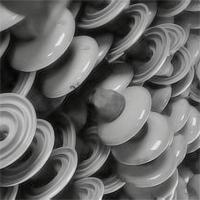 专业回收电力瓷瓶,收购玻璃绝缘子电话石家庄电力物资回收公司