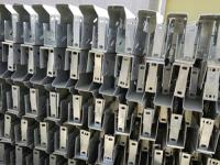 三波镀锌防阻块