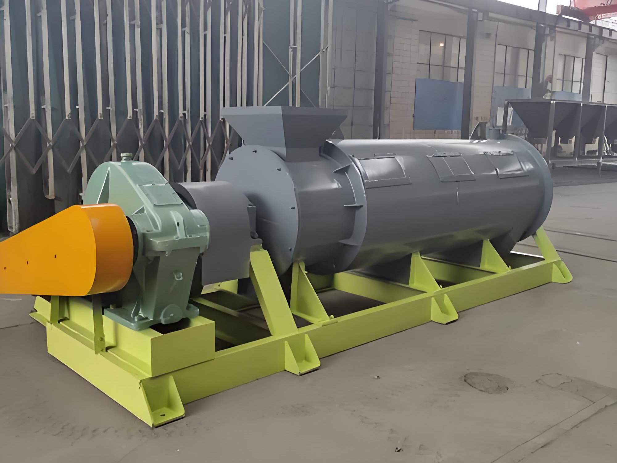 搅齿滚式造粒机