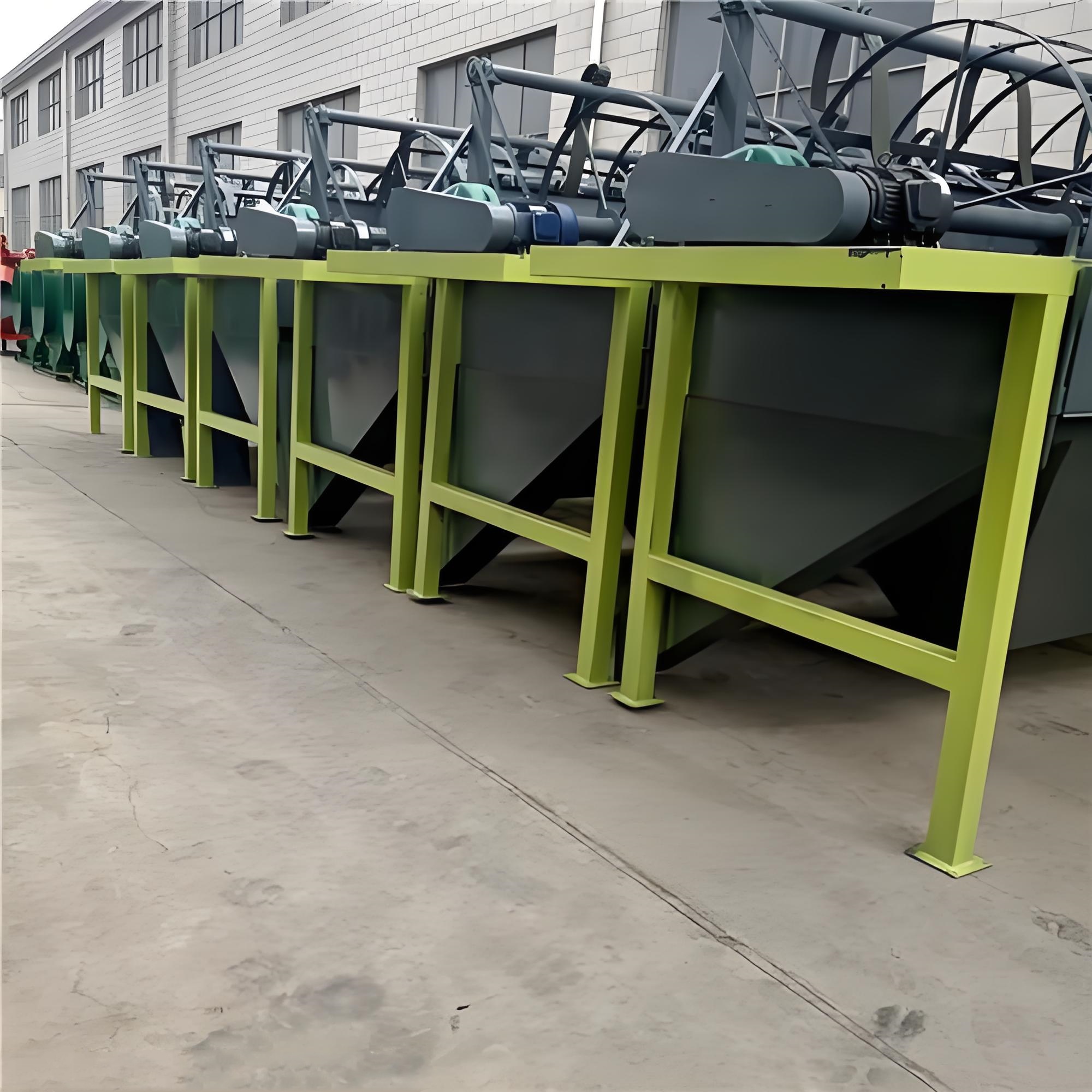 半湿物料筛分机-2