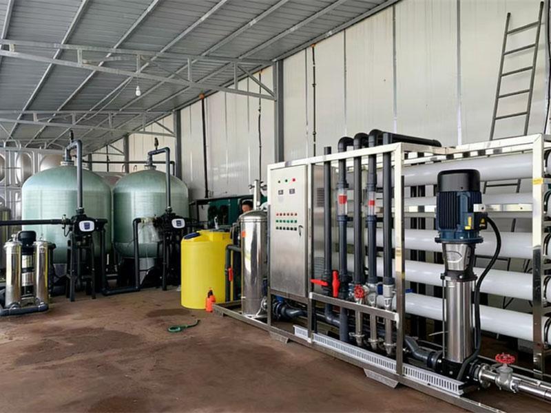 四川泸州某酿酒厂生产用水25吨每小时