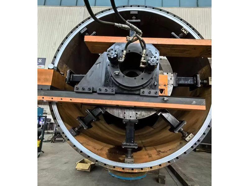 2.2米垂直法兰修复