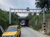 镀锌龙门架-4--1-