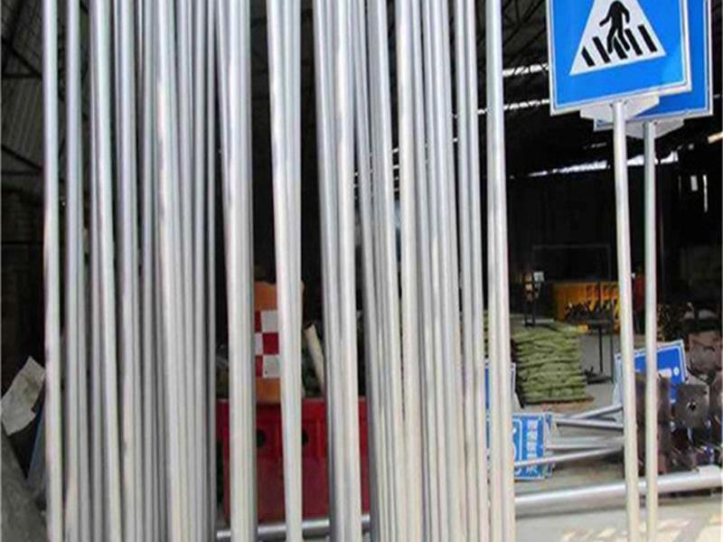 立柱式标志杆-1-