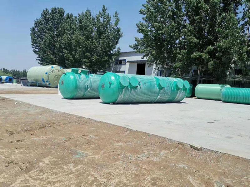 玻璃钢一体化设备5