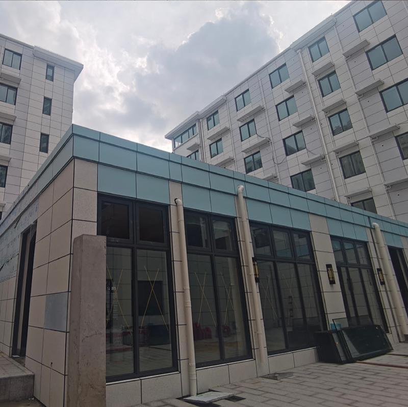 龙山新村保温一体板案例1