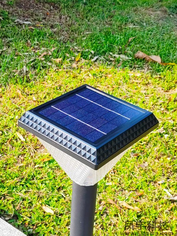 太阳能草坪灯00002