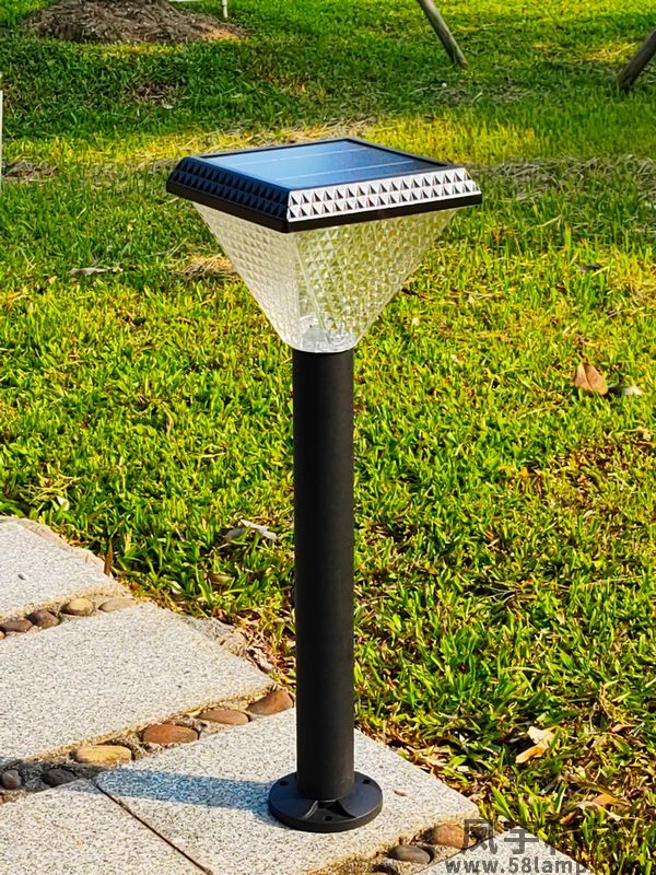 太阳能草坪灯00011