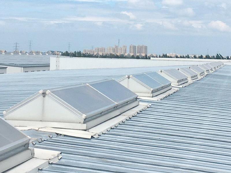 三角型排烟天窗-1-