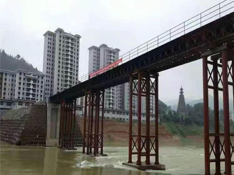 四川64军用梁钢桥