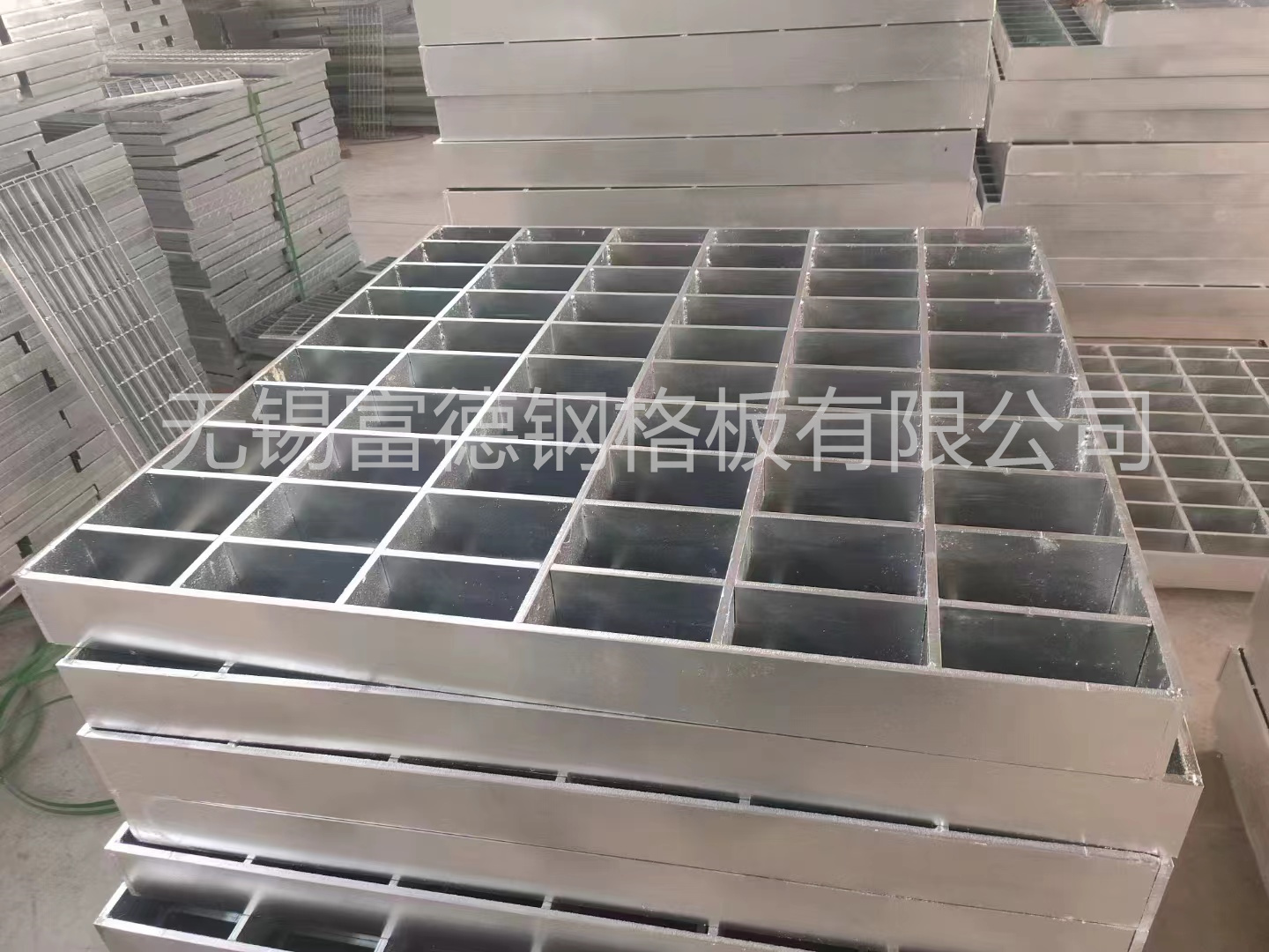 6dc241f44283f3dd1487e342c405f16