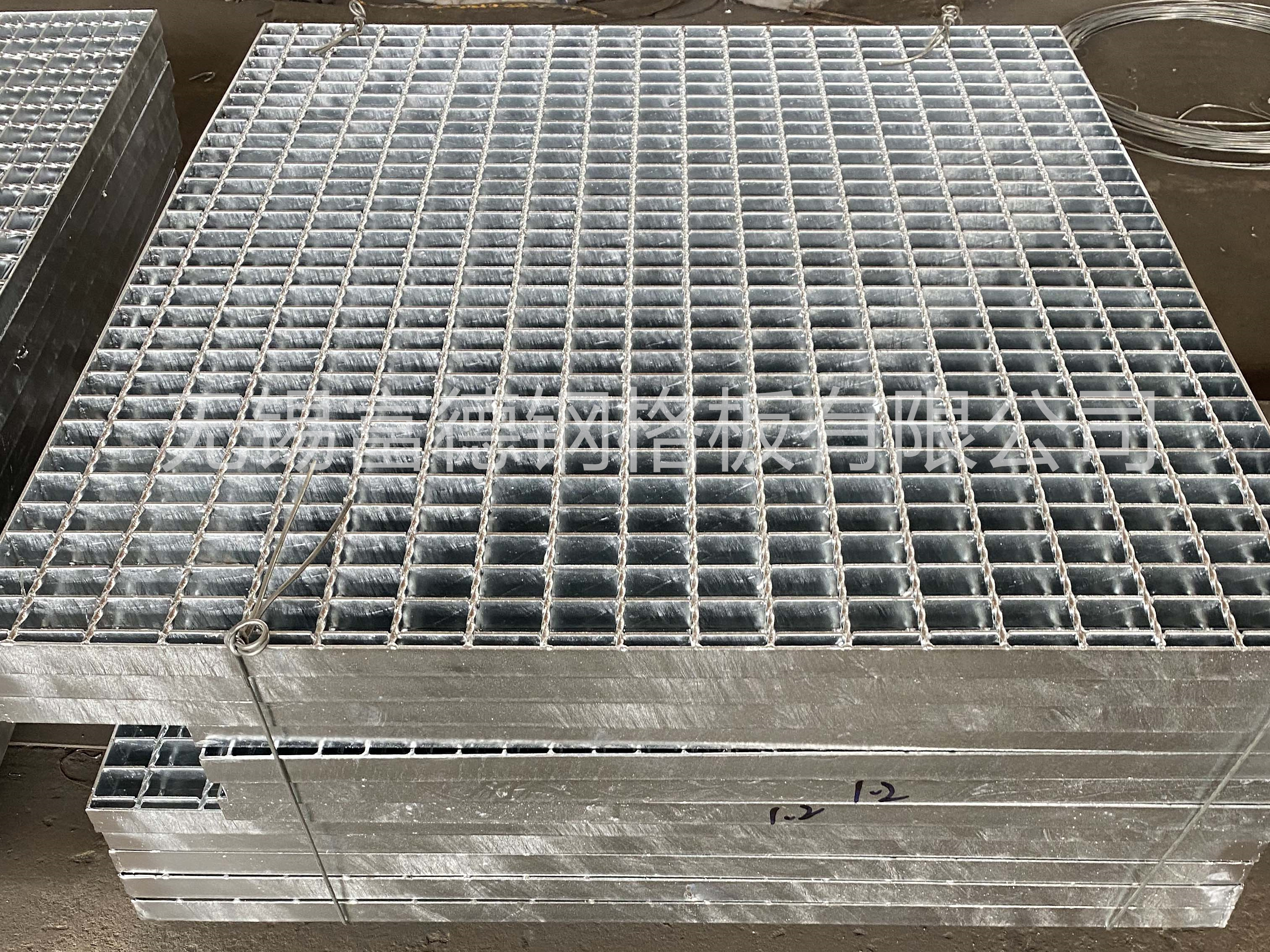 7a5842989c457eb71c11becf1597320