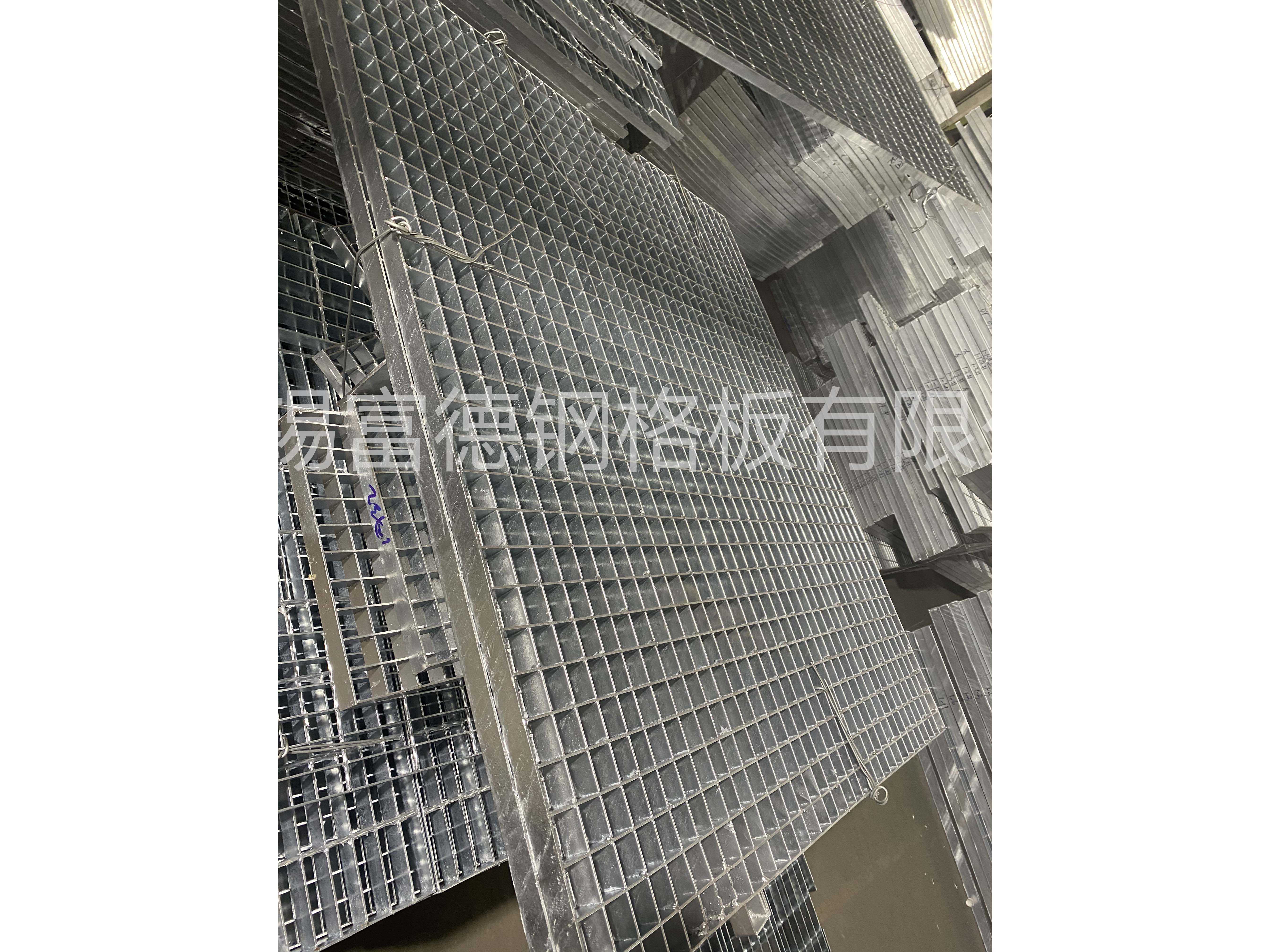 f2b0333f0a31b180d4c9059323efdf6