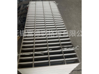 ad7589a090697cf62a2605d56d039a9