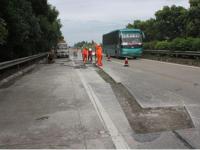 高速道路修补-2-