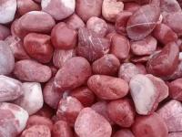 红色天然鹅卵石