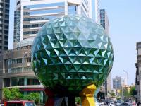 大连友好广场水晶球网架