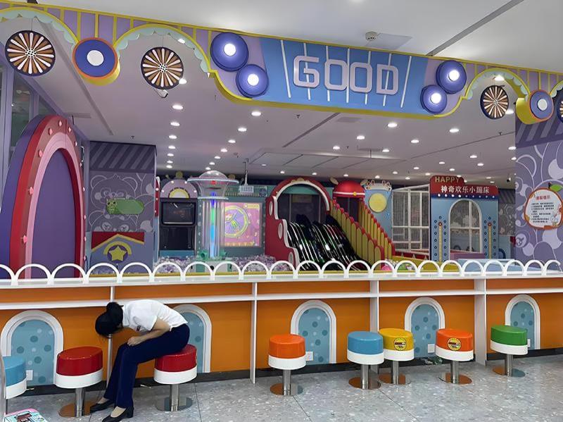 内蒙古鄂尔多斯市锦嘉商场