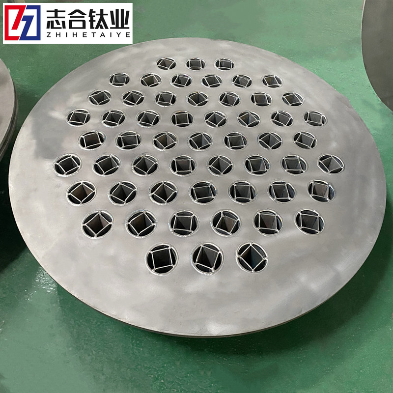 志合厂家供应钛锆材分布器TA2槽式液体分布器管式分布器按需制作-2