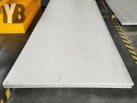 304不锈钢花纹板1