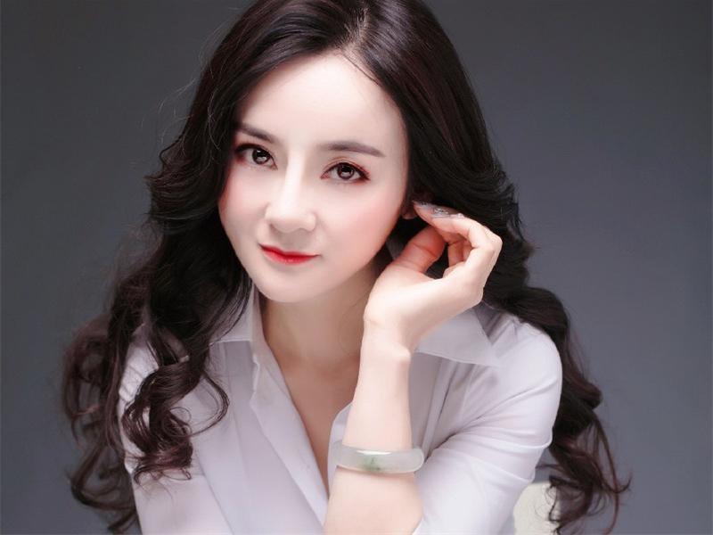 百度-人物案例-杨芸