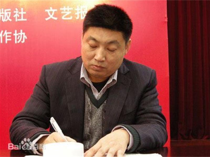 百度-人物案例-作家关仁山